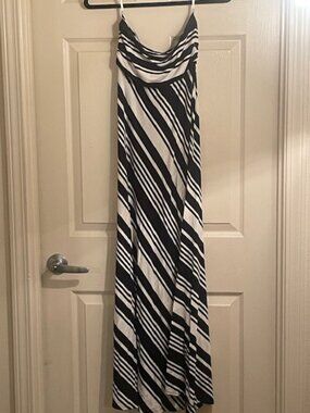 Banana Republic Black White Striped Maxi Dress XS